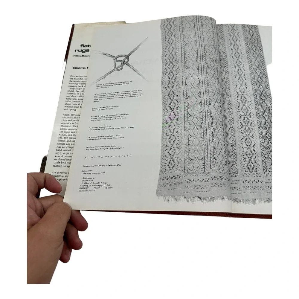 Flat-Woven Rugs of the World‎ Hardcover Book by Valerie Sharaf Justin